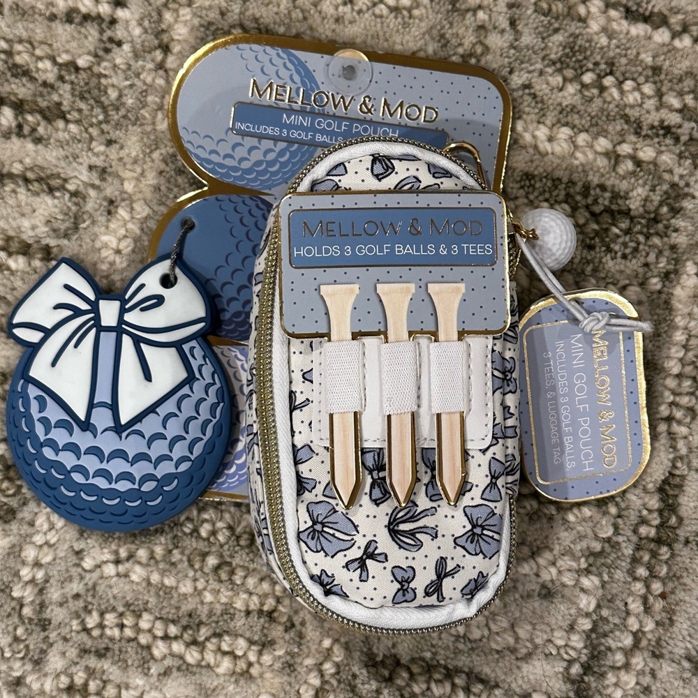 🎀🏌️‍♀️⛳️Mellow & Mod Golf Pouch Set with 3 Golf Balls, 3 Tees and a Luggage Tag